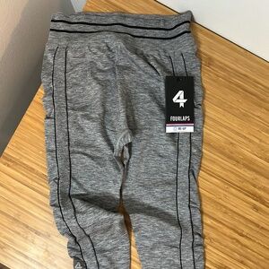 NWT FOURLAPS AERO SEAMLESS LEGGING